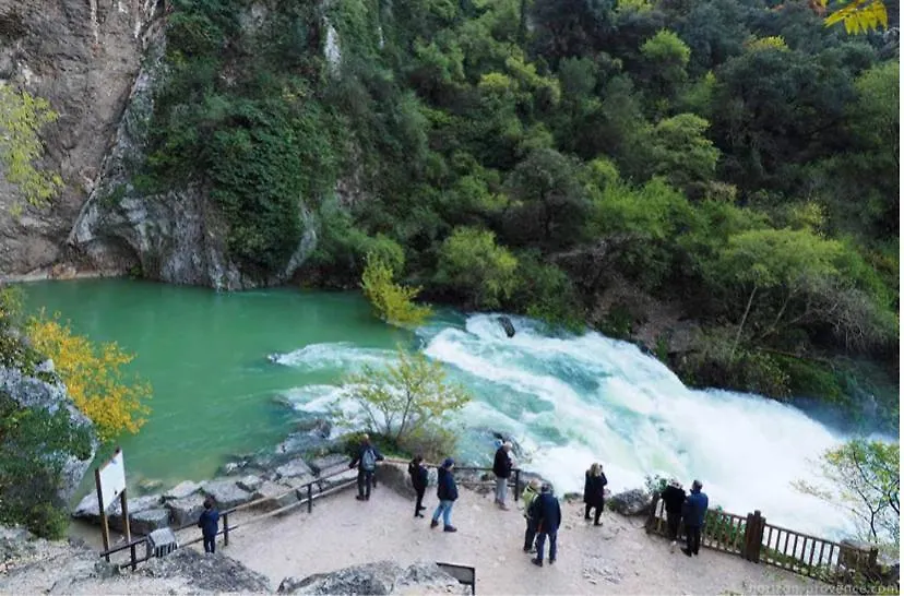 Location Gite Campagne En Provence - Vaucluse Pernes-les-Fontaines